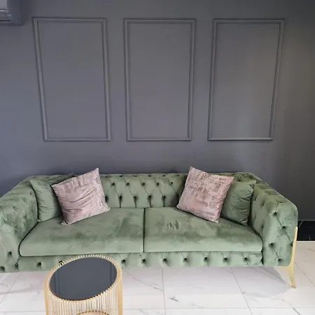 Emilia Romana Boutique - Quiet Modern Luxury Sunny Apartamento Sunny Beach