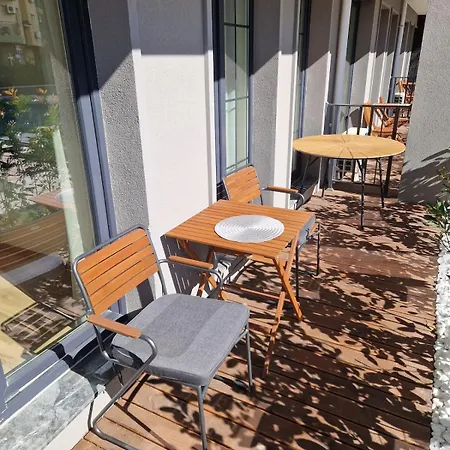 Emilia Romana Boutique - Quiet Modern Luxury Sunny Apartman *